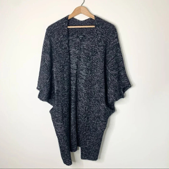 Aritzia Babaton Javier Cardigan Sweater Cocoon Open Front Mohair Wool Black XXS - Picture 9 of 14